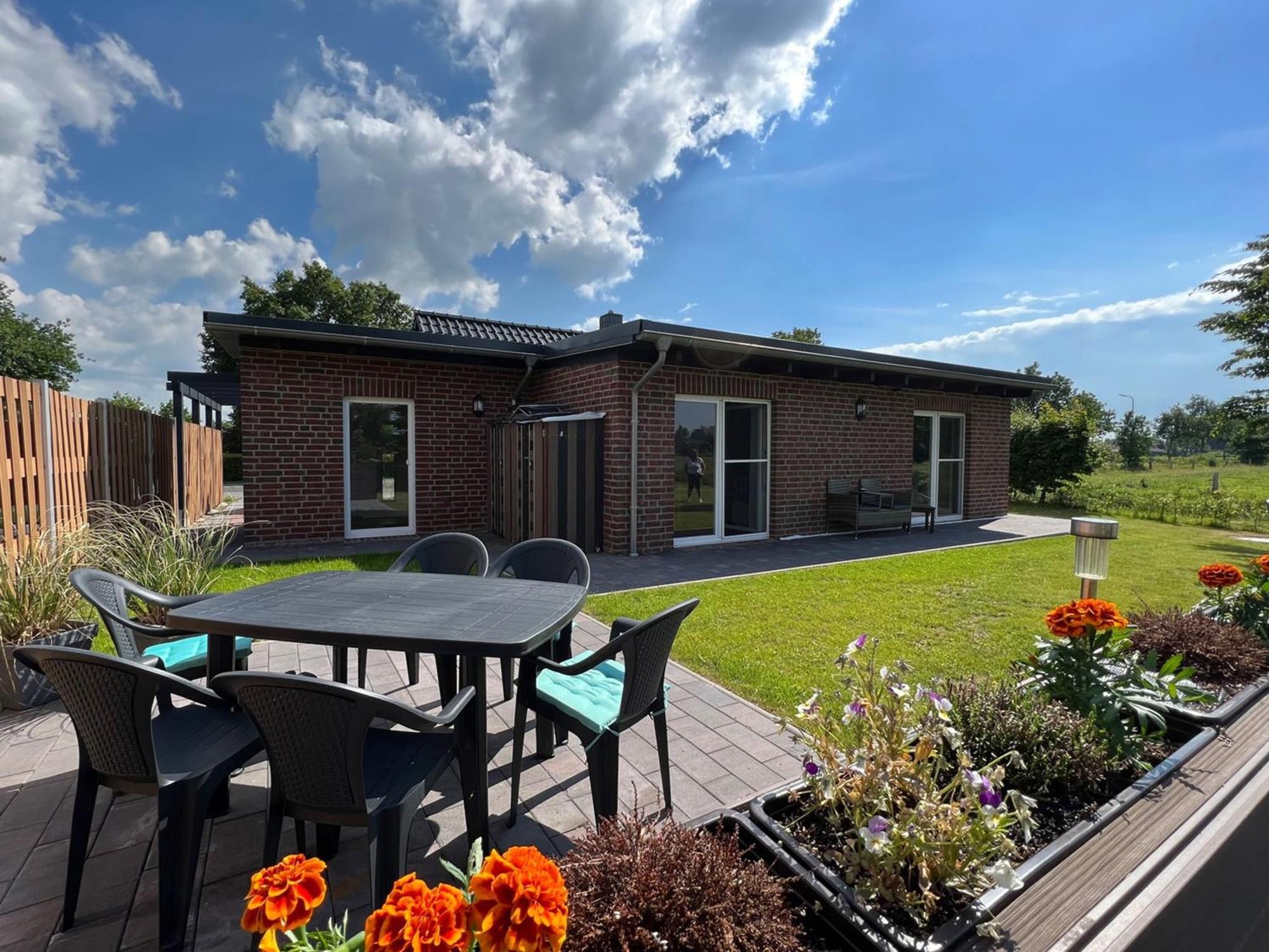 Neu! Ferienhaus Upgant Dış mekan fotoğraf